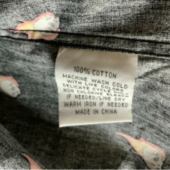 Molokai Surf Co Shirt Men L Short Sleeve Chest Pocket Fireball Flaming Skull NWT - Picture 9 of 9